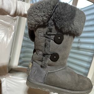 Ugg size 7 tall boots